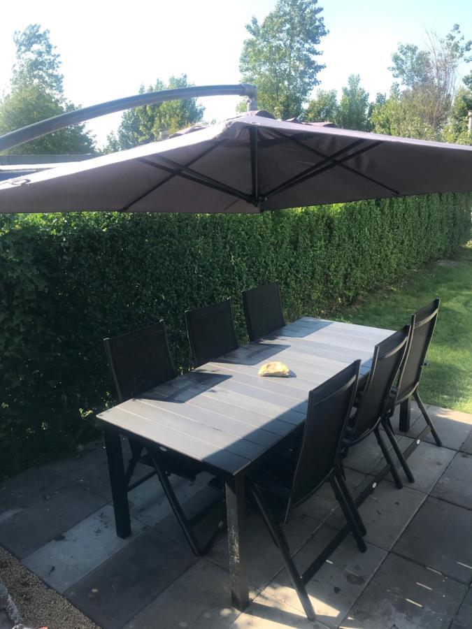Bungalow Aan De Thoolse Kust Poortvliet Εξωτερικό φωτογραφία